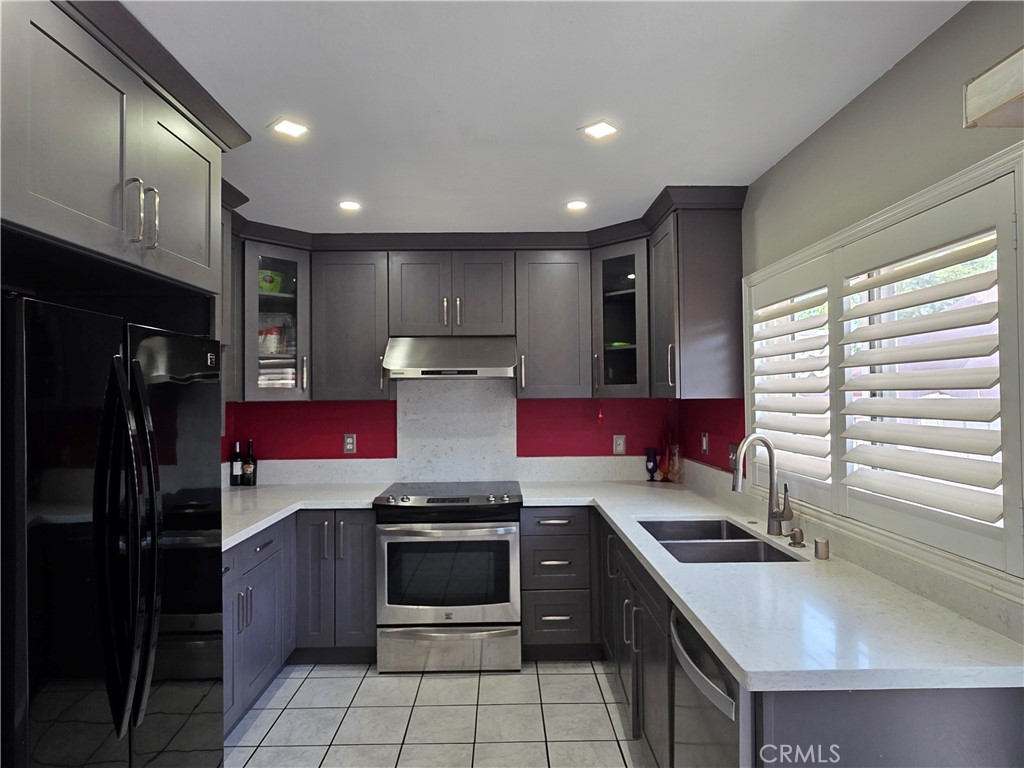 11219 Hood Way Stanton, CA 90680 - Photo 7 of 26