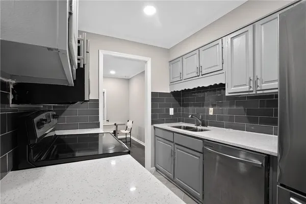 $1,600 | 105 Glen Acres Court, Decatur, GA 30035