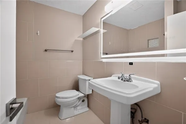 $1,600 | 105 Glen Acres Court, Decatur, GA 30035