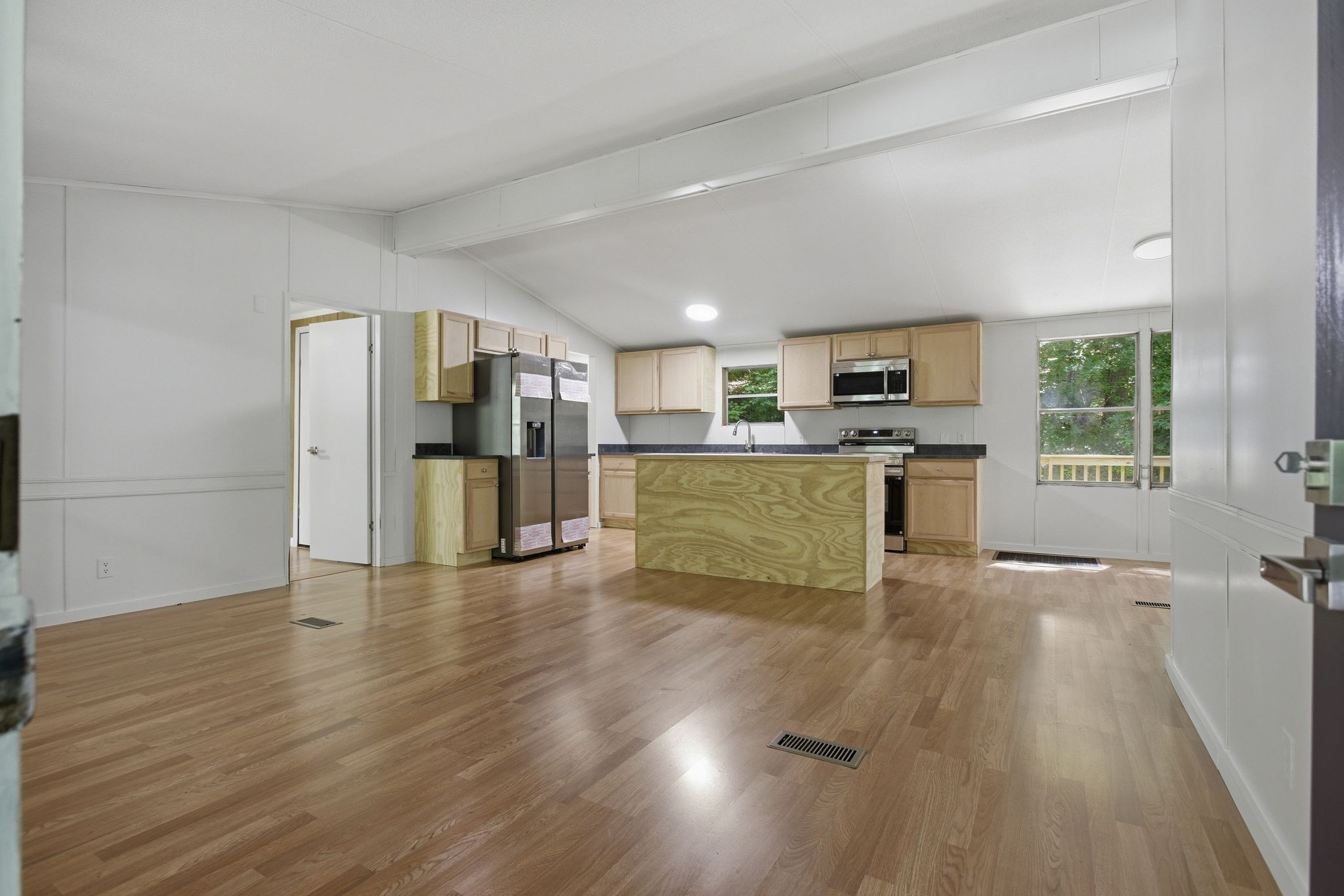 565 Clint Flowers Road McEwen, TN 37101 - Photo 8 of 51