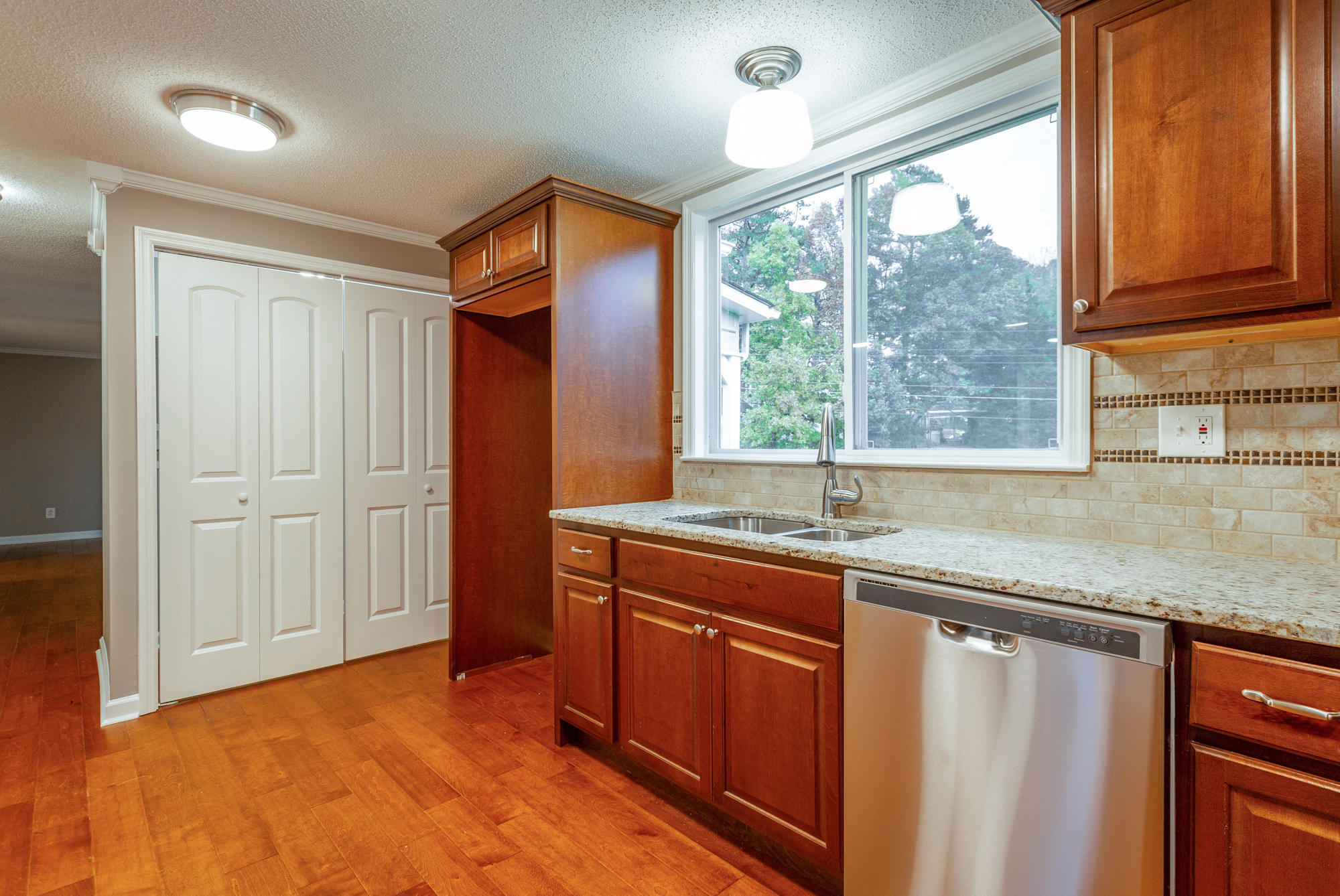 819 Talley Road Chattanooga, TN 37411 - Photo 5 of 50 819 Talley Rd. HD-46