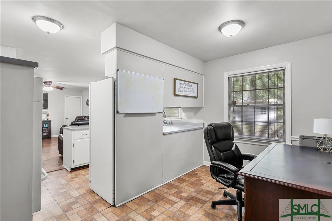 719 Windsor Road Savannah, GA 31419 - Photo 18 of 40