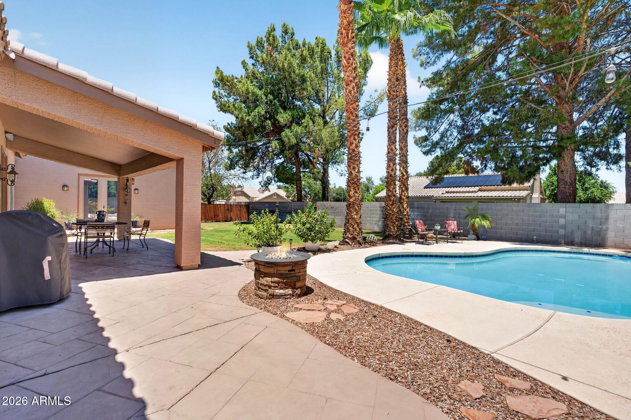 2242 East Victor Road Gilbert, AZ 85296 - Photo 66 of 70 064East Victor Road_web