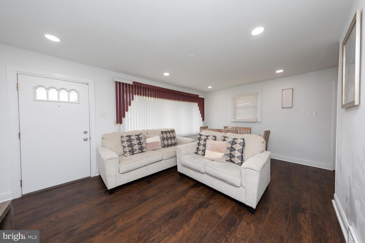 1510 Rhawn Street Philadelphia, PA 19111 - Photo 5 of 24 Gallery Image 5
