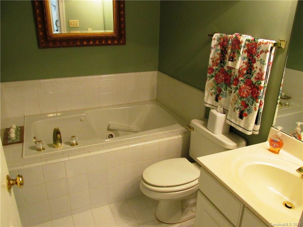 2501 Round Table Road Monroe, NC 28110 - Photo 13 of 22