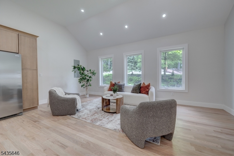 896 Union Valley Road West Milford, NJ 07480 - Photo 10 of 36