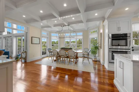 $6,450,000 | 8 Bowsprit Point, Mashpee, MA 02649