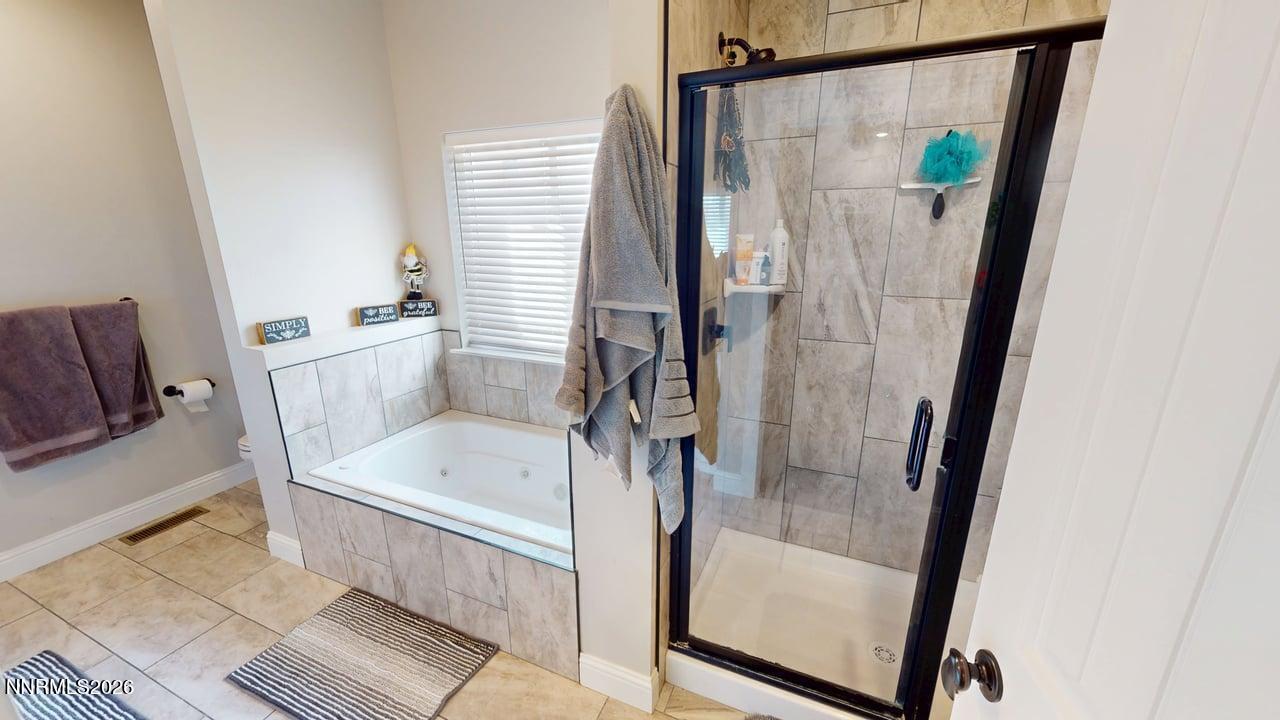 165 Blue Ridge Road Battle Mountain, NV 89820 - Photo 21 of 42 Primary Bedroom