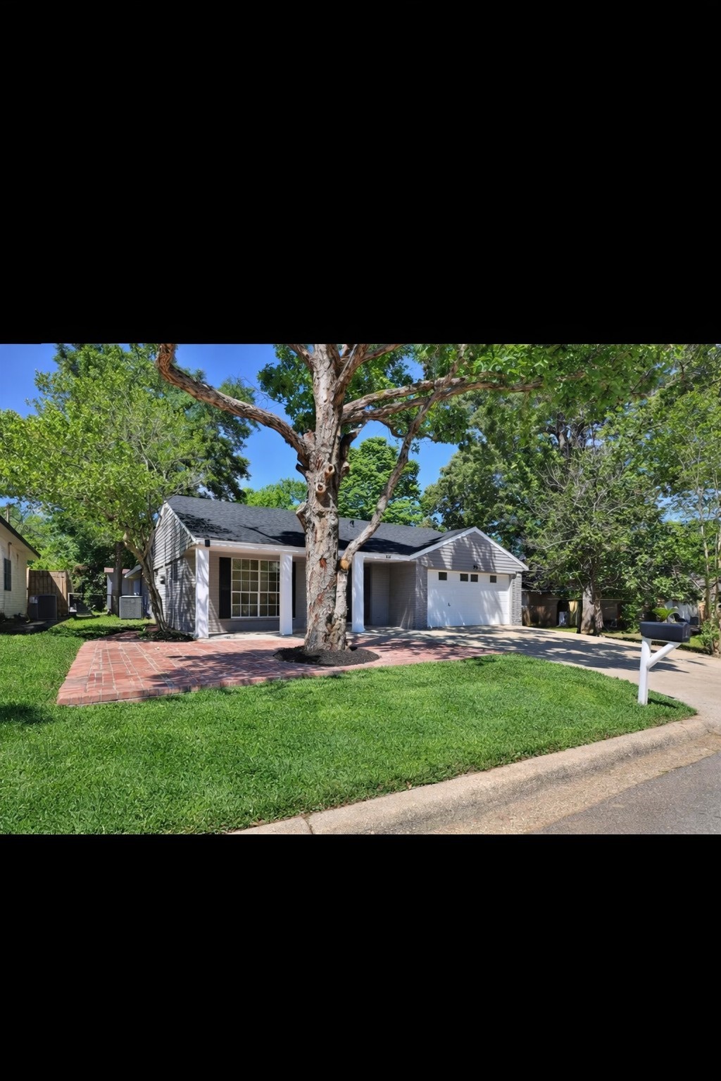 503 Allison Street Conroe, TX 77303 - Photo 2 of 34