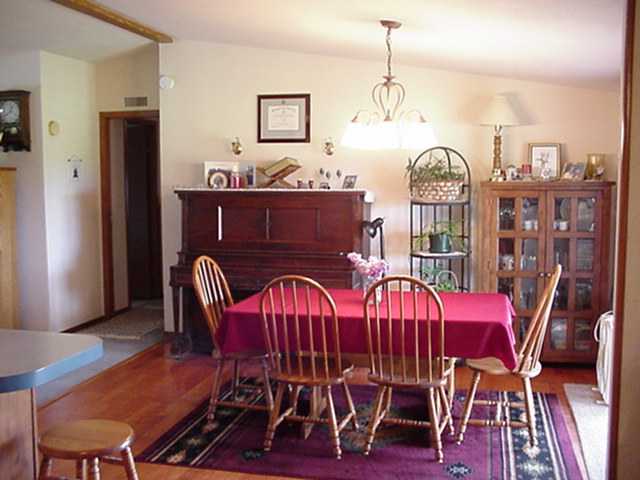 27616 North Short Road Deer Park, WA 99006 - Photo 3 of 9 Gallery Image 3