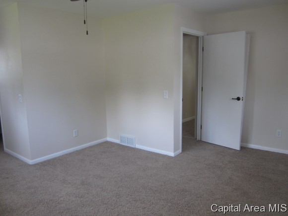 39 Radcliff Road Springfield, IL 62703 - Photo 11 of 21