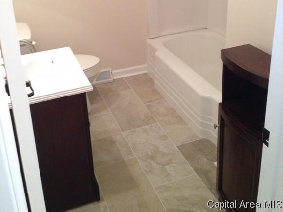 39 Radcliff Road Springfield, IL 62703 - Photo 17 of 21