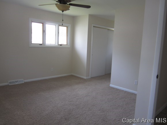 39 Radcliff Road Springfield, IL 62703 - Photo 10 of 21