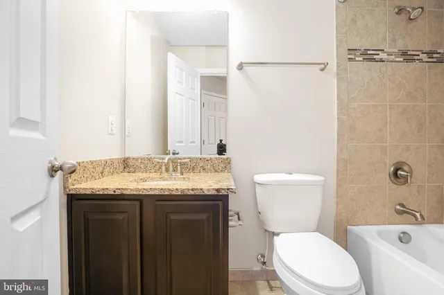 $2,800 | 1623 Lafayette Boulevard, Fredericksburg, VA 22401