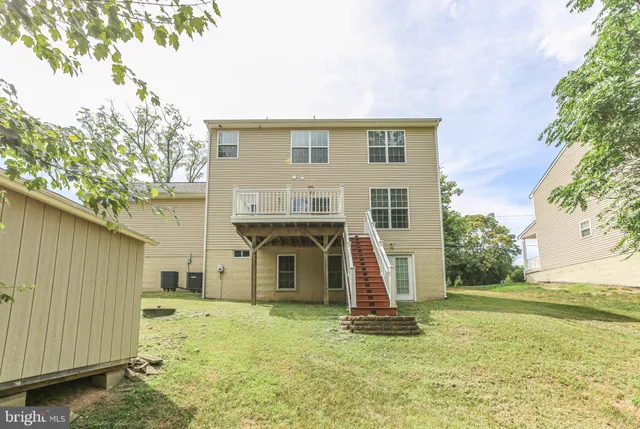 $2,800 | 1623 Lafayette Boulevard, Fredericksburg, VA 22401