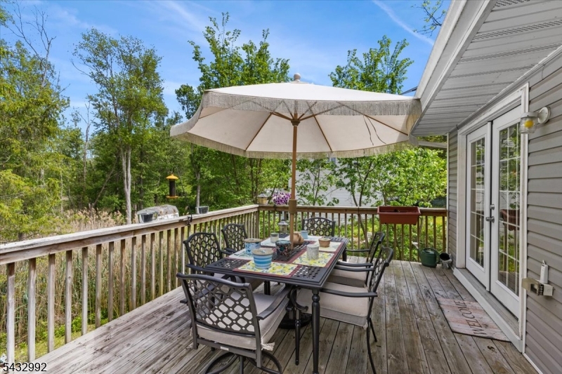 47 Winding Way Andover, NJ 07821 - Photo 26 of 42