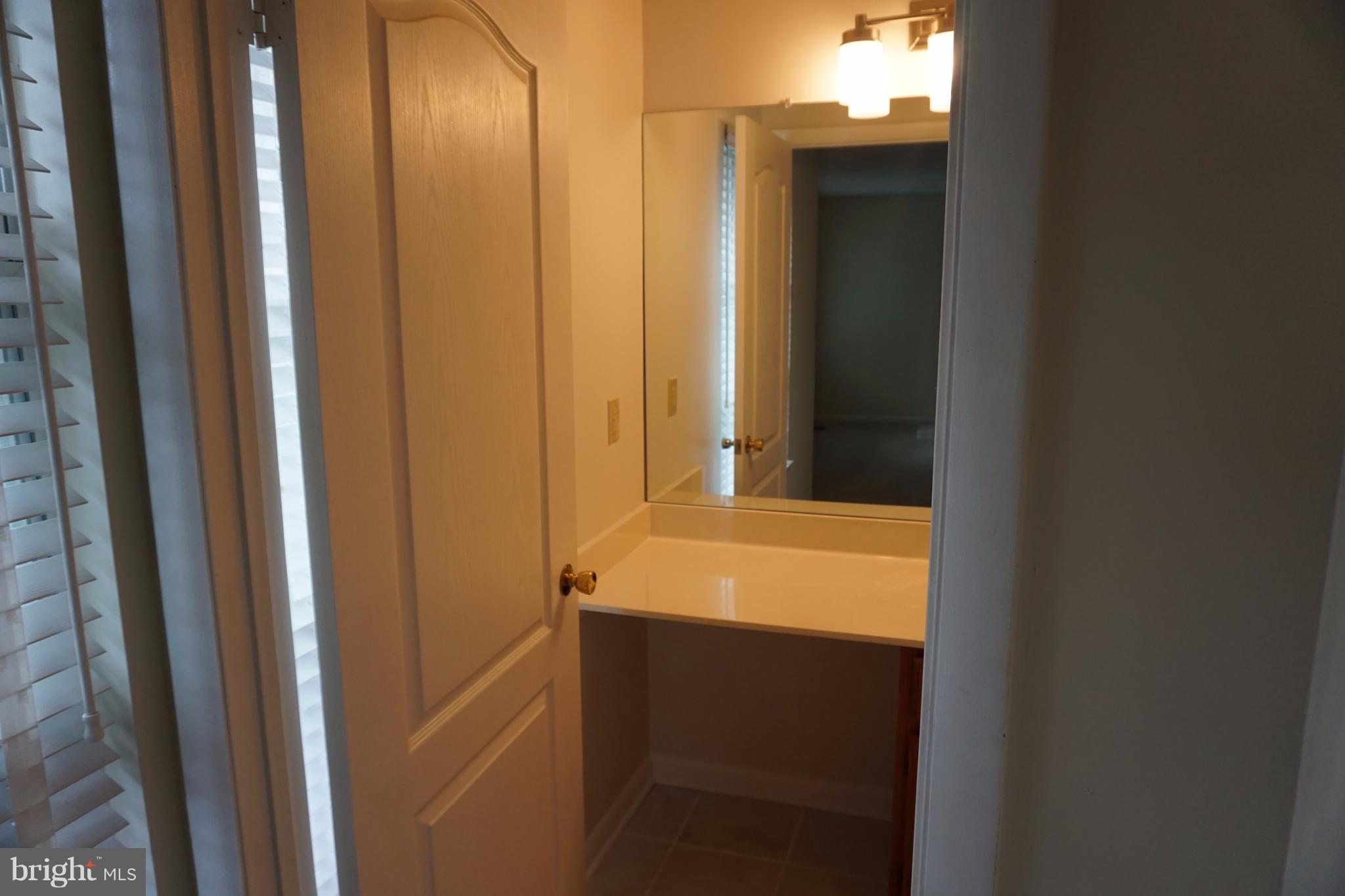 5459 Vantage Point Road, Unit 14 Columbia, MD 21044 - Photo 16 of 30 Bath (Master)