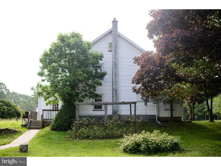 1980 Upper Ridge Road Green Lane, PA 18054 - Photo 3 of 19 Exterior Side