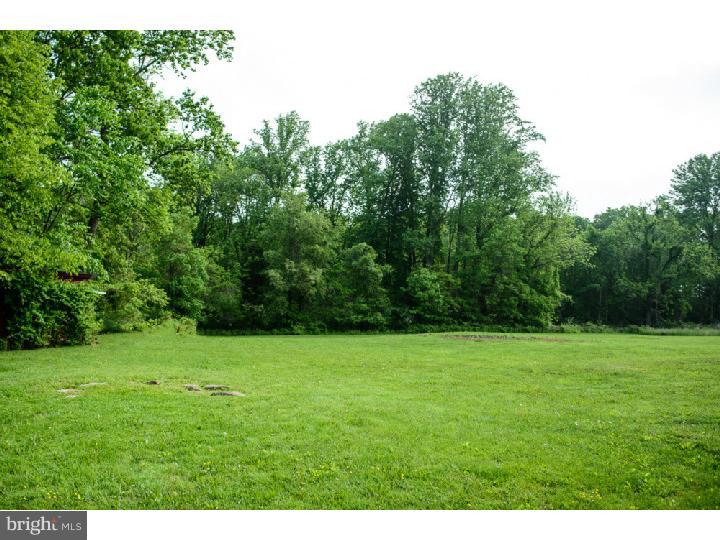 1980 Upper Ridge Road Green Lane, PA 18054 - Photo 4 of 19