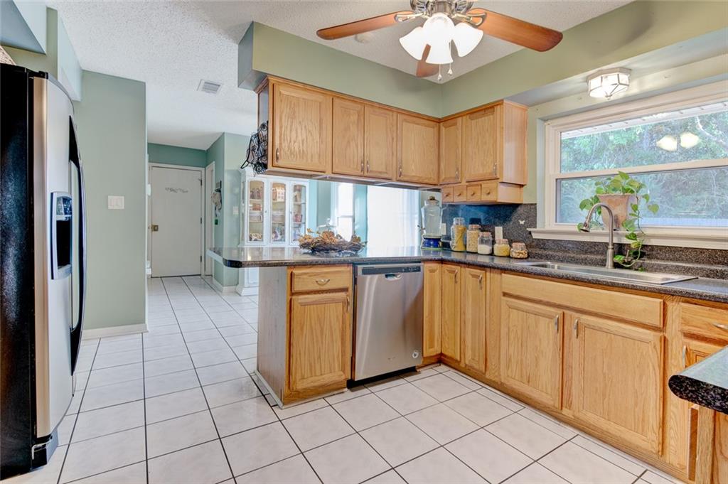 121 Herwig Bluff Road Slidell, LA 70461 - Photo 10 of 26 Gallery Image 10