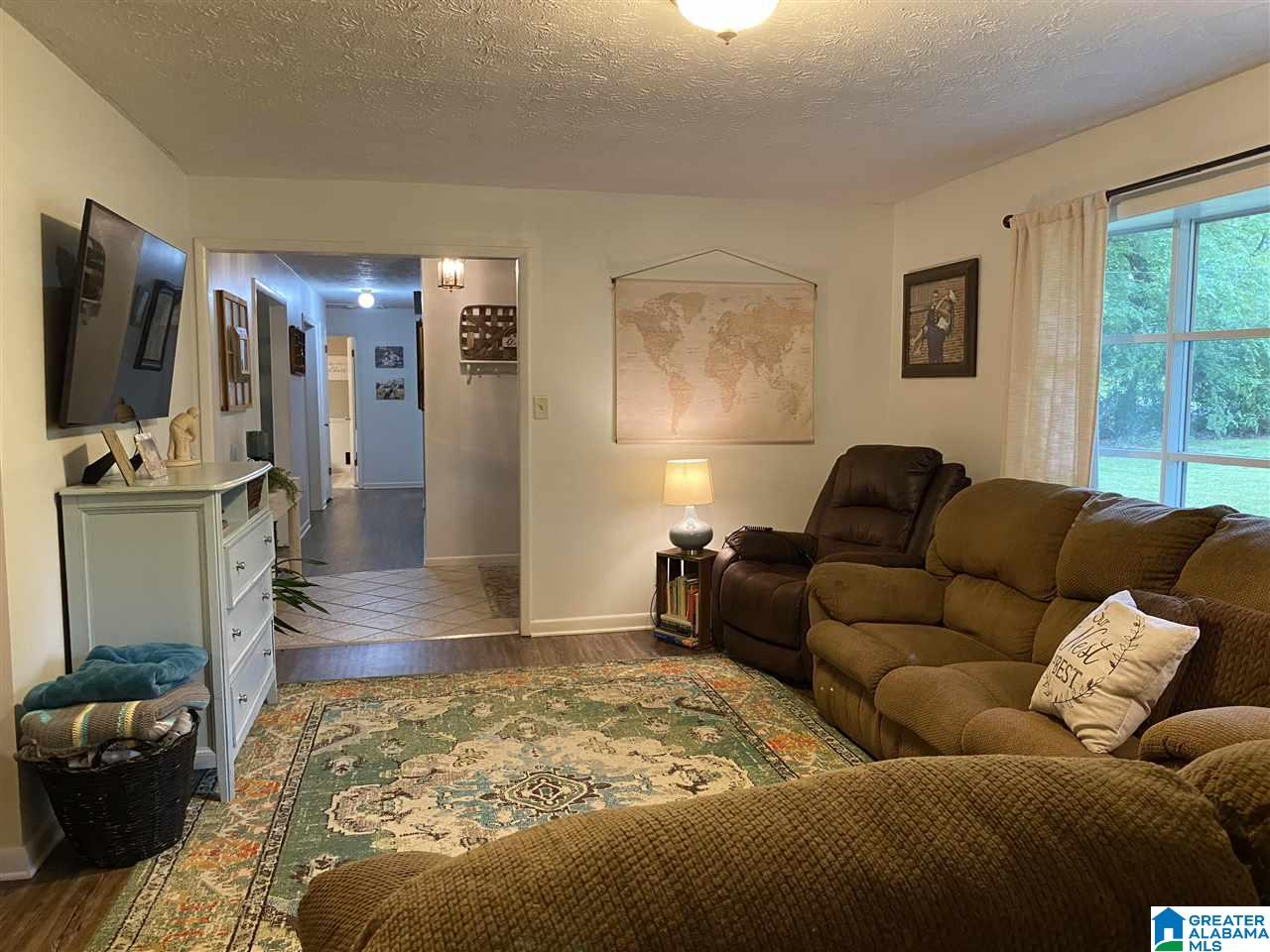 902 Cherokee Trail Anniston, AL 36206 - Photo 4 of 23