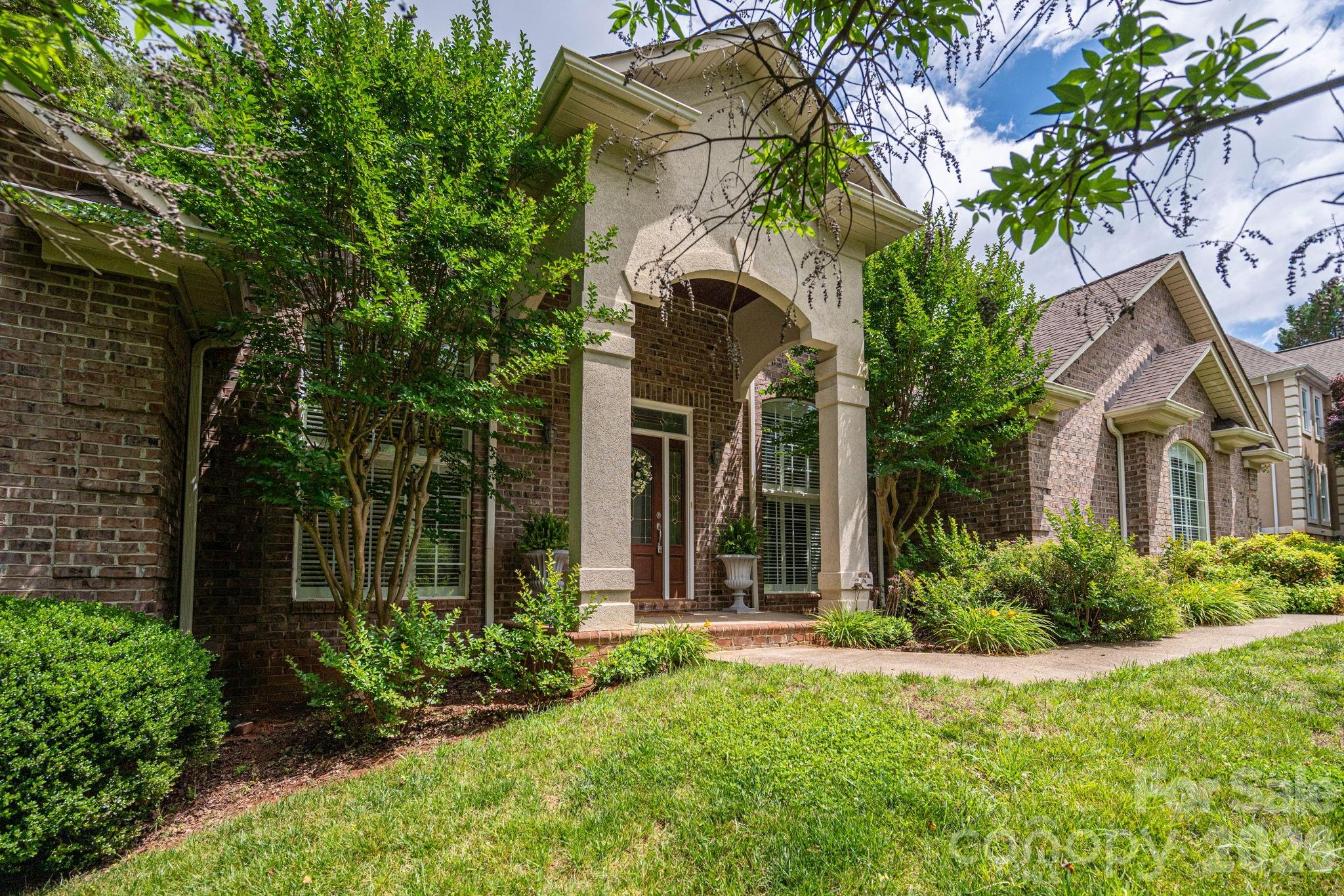 116 28th Avenue Northwest Hickory, NC 28601 - Photo 7 of 48