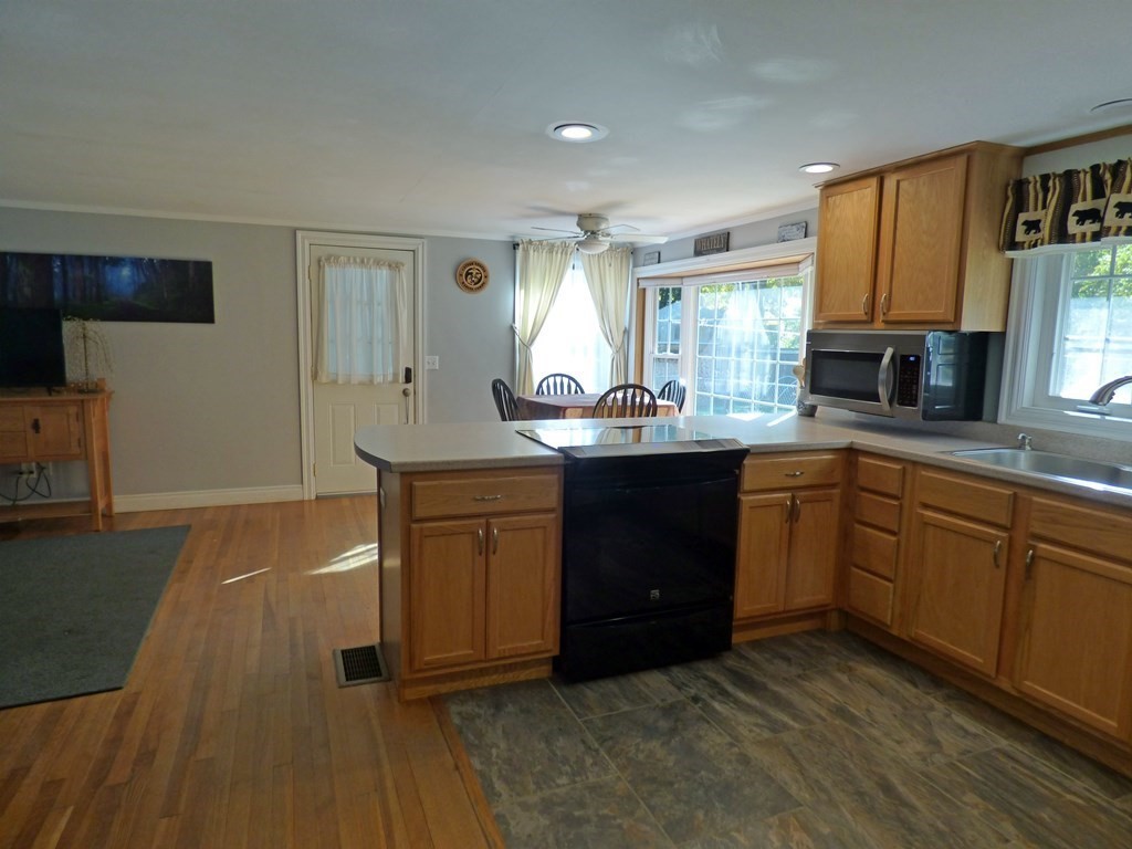 48 Claverack Road Whately, MA 01373 - Photo 9 of 36 Gallery Image 9
