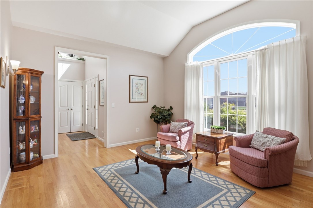 6988 Hackney Circle Victor, NY 14564 - Photo 9 of 47