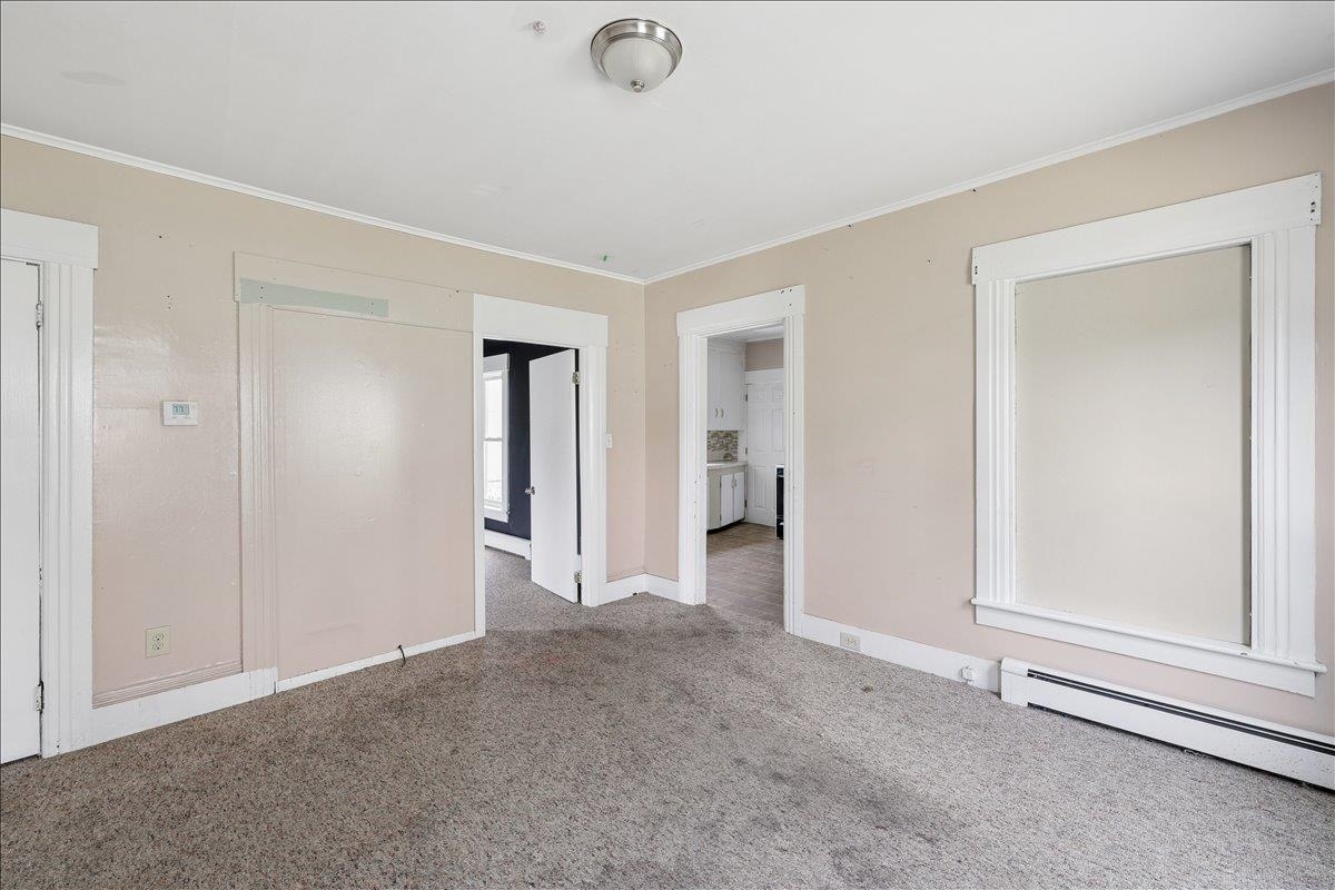 336 Spruce Street Manchester, NH 03103 - Photo 12 of 44