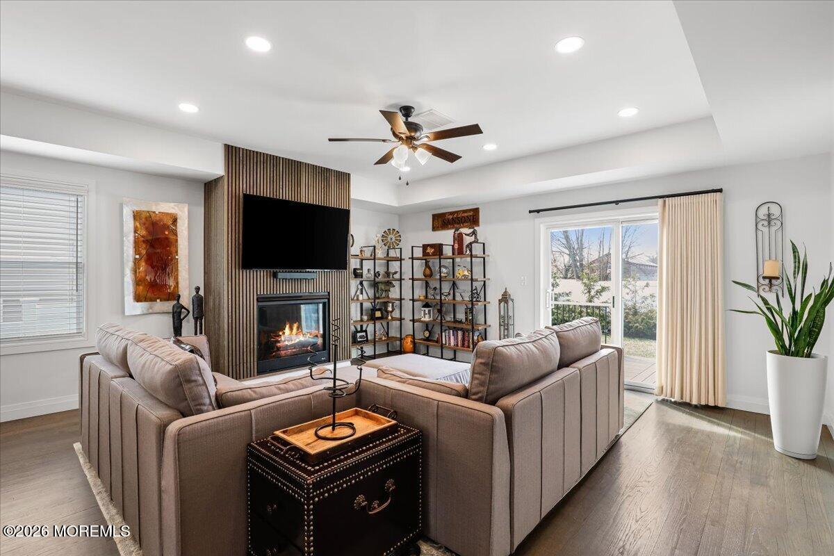 174 Church Street Keyport, NJ 07735 - Photo 13 of 42 18-Family Room