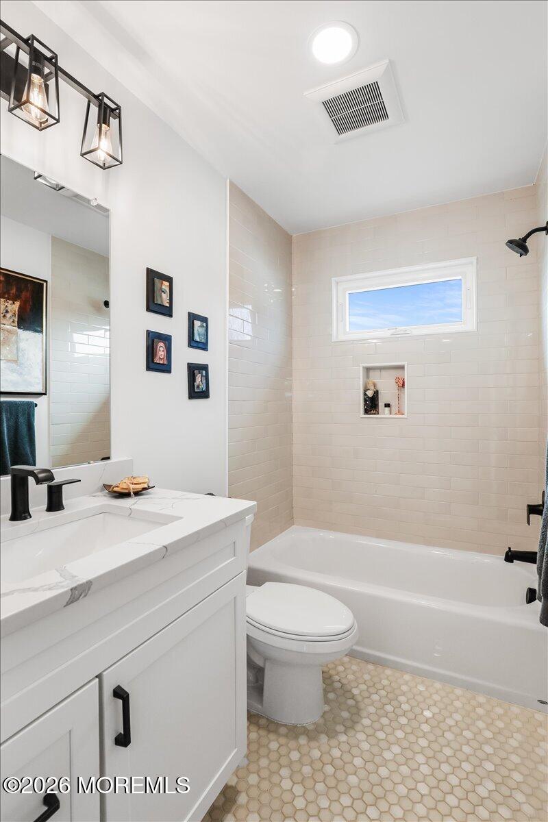 174 Church Street Keyport, NJ 07735 - Photo 23 of 38 33-Bathroom