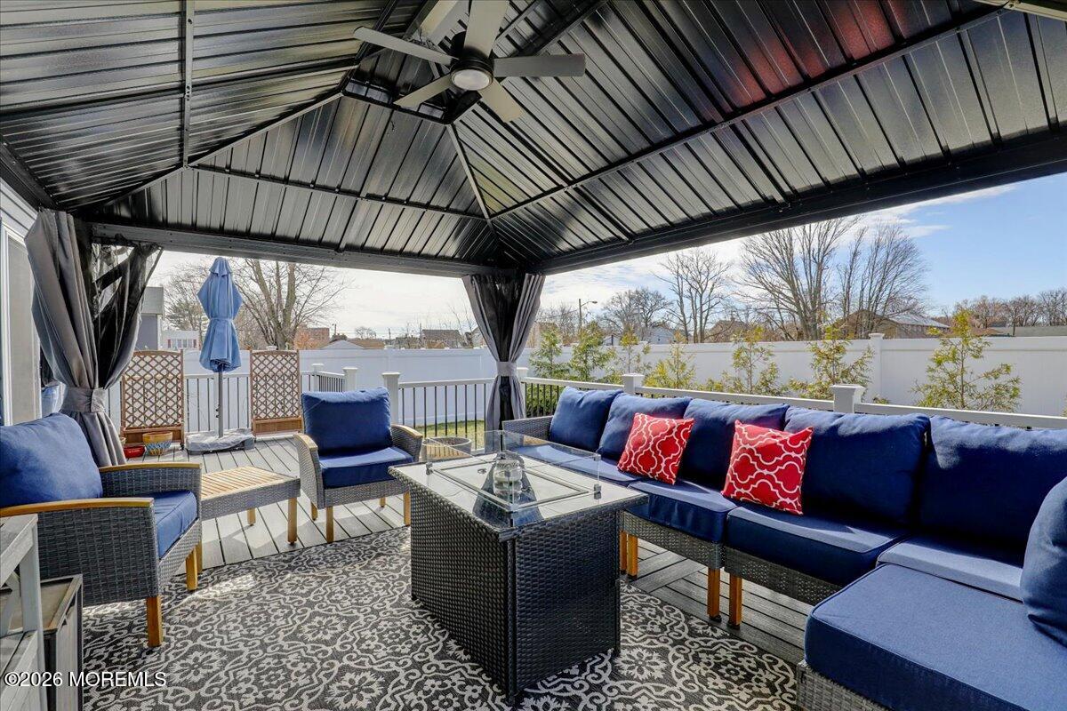 174 Church Street Keyport, NJ 07735 - Photo 34 of 42 39-Deck