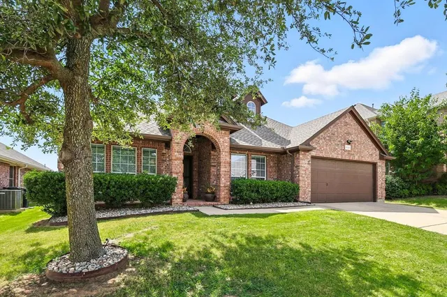 $447,900 | 10121 Red Bluff Lane, Fort Worth, TX 76177