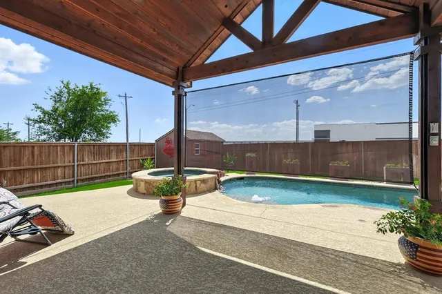 $447,900 | 10121 Red Bluff Lane, Fort Worth, TX 76177