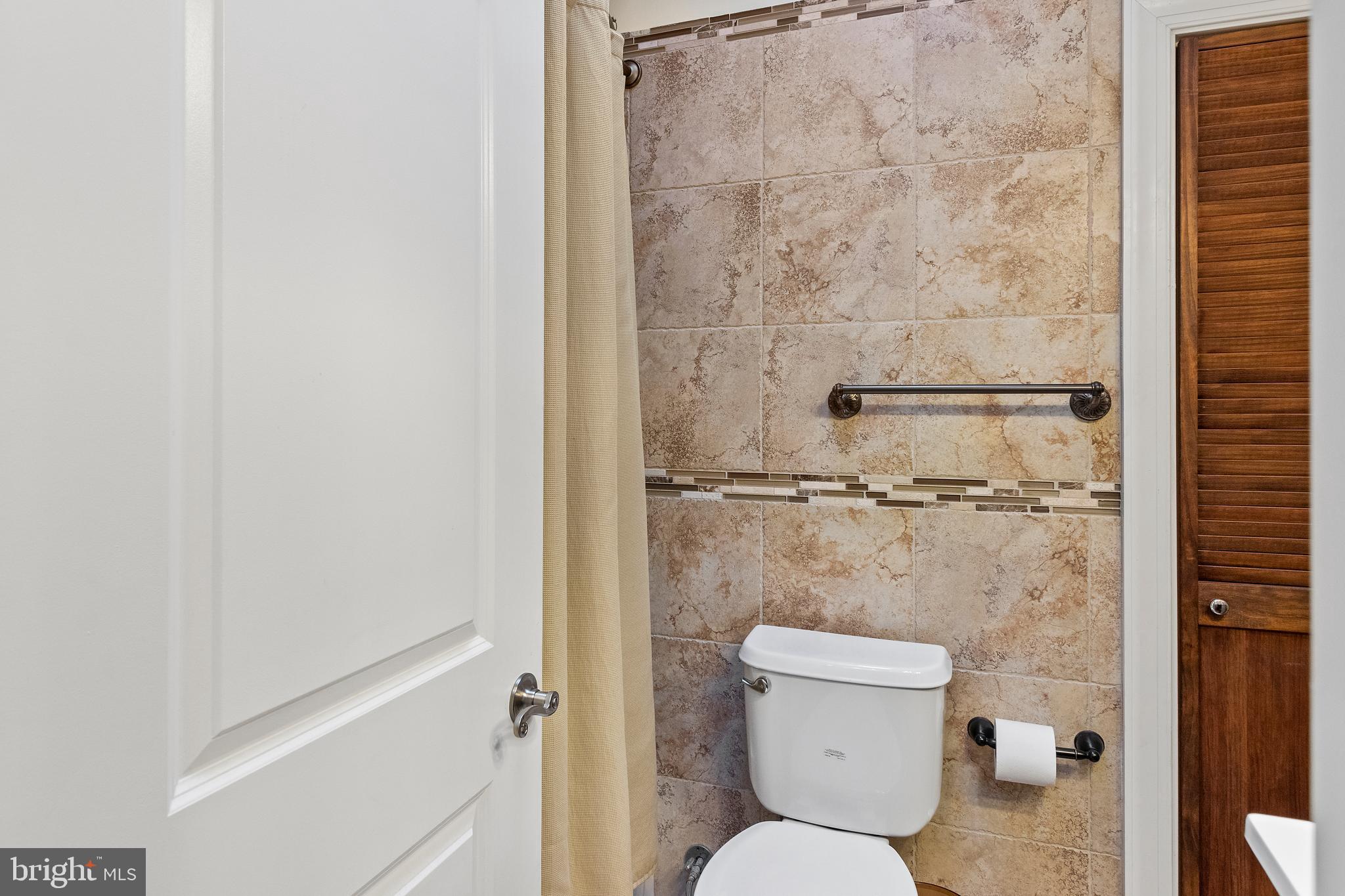 7022 Old York Road Philadelphia, PA 19126 - Photo 14 of 23 Gallery Image 14