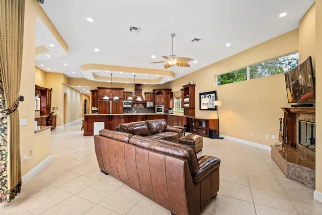$4,997,000 | 6071 Northwest 69th Way, Parkland, FL 33067