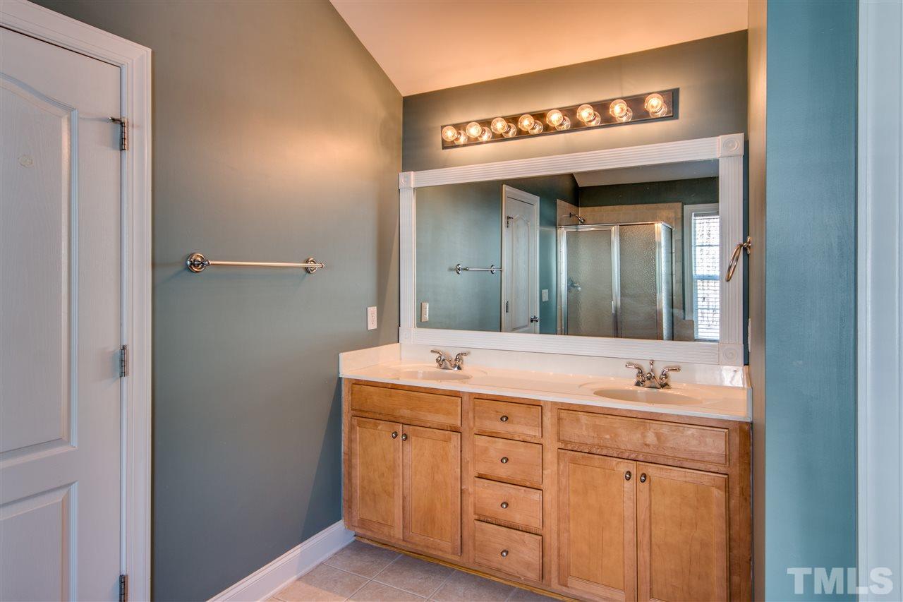 7917 Verona Place Raleigh, NC 27613 - Photo 14 of 24
