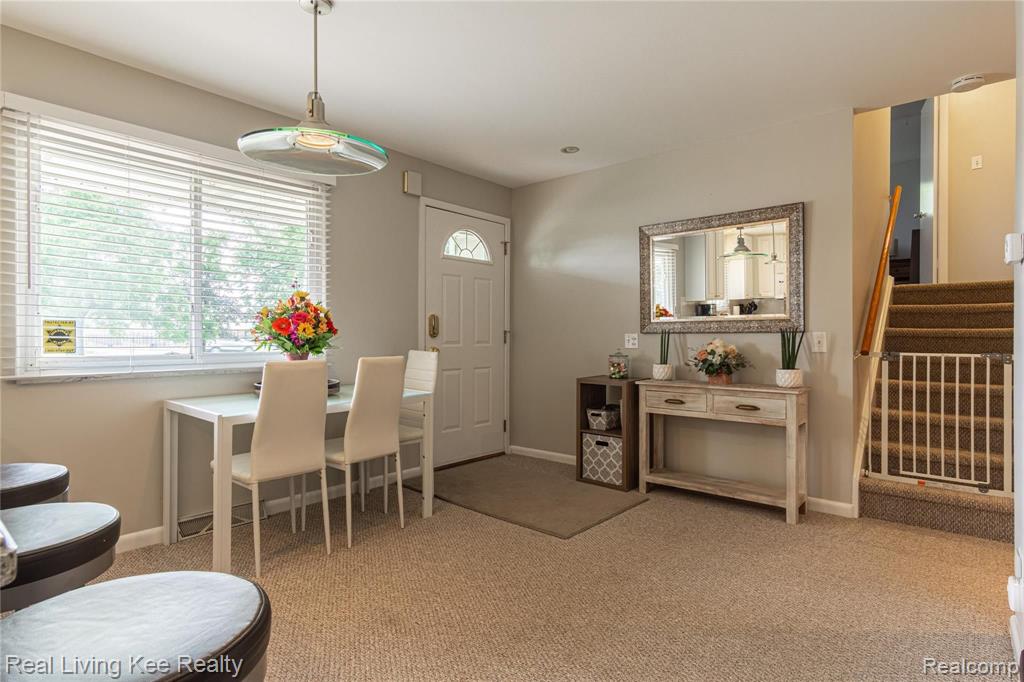 1088 North Adams Road Rochester Hills, MI 48306 - Photo 11 of 49