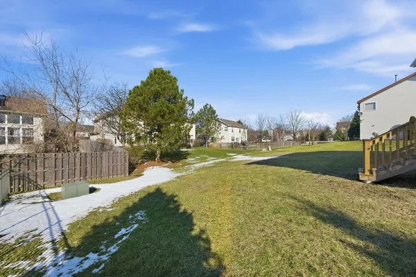 $490,000 | 510 Golden Valley Lane, Algonquin, IL 60102