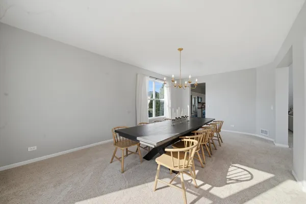 $490,000 | 510 Golden Valley Lane, Algonquin, IL 60102