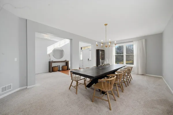 $490,000 | 510 Golden Valley Lane, Algonquin, IL 60102