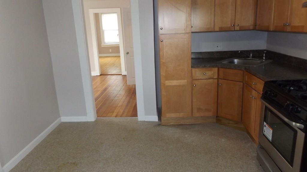 397 Crescent Avenue Chelsea, MA 02150 - Photo 11 of 14