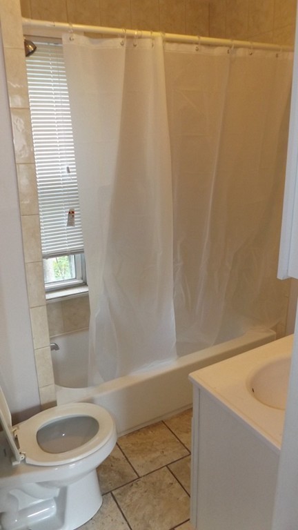 397 Crescent Avenue Chelsea, MA 02150 - Photo 12 of 14