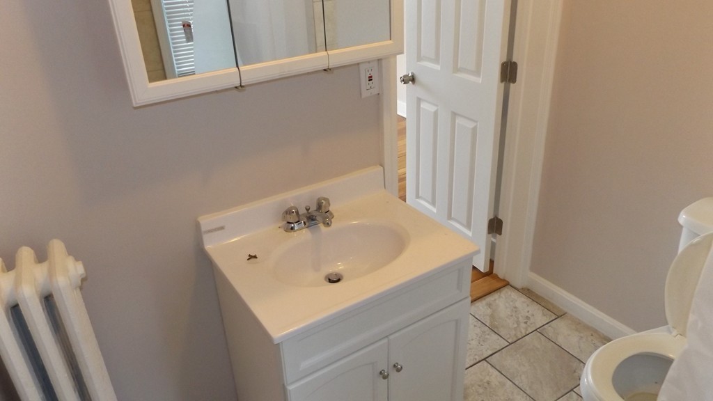 397 Crescent Avenue Chelsea, MA 02150 - Photo 13 of 14