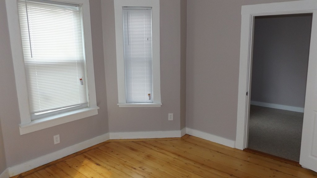 397 Crescent Avenue Chelsea, MA 02150 - Photo 5 of 14