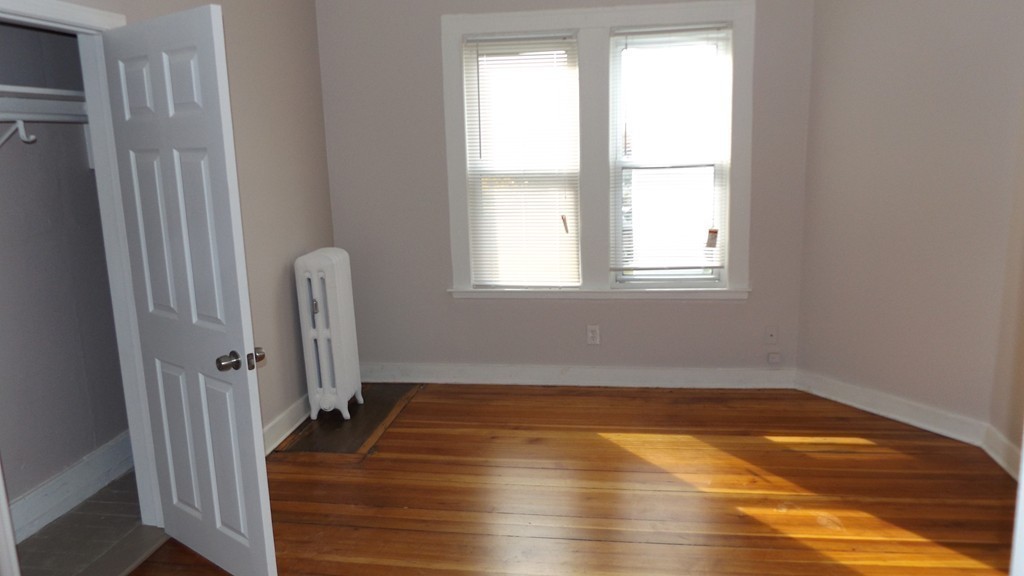 397 Crescent Avenue Chelsea, MA 02150 - Photo 6 of 14