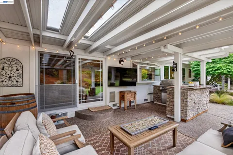 $2,098,000 | 184 Lowell Drive, Danville, CA 94526