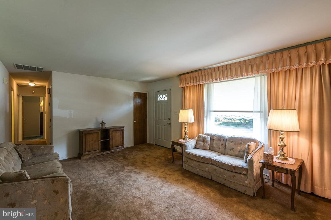 12601 Cherry Tree Crossing Road Brandywine, MD 20613 - Photo 6 of 30 Living Room