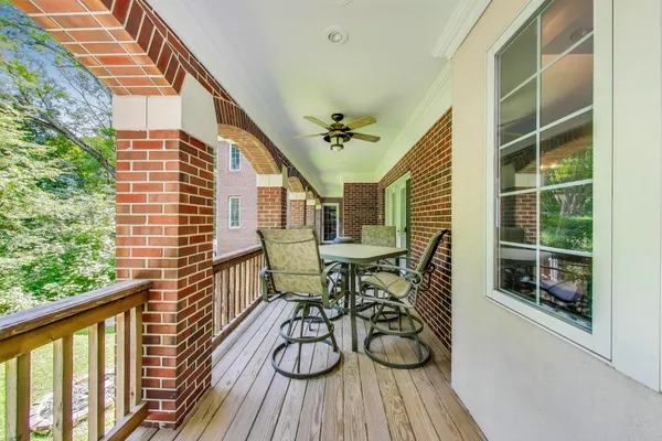 $1,250,000 | 273 Bridlewood Lane, Valparaiso, IN 46385