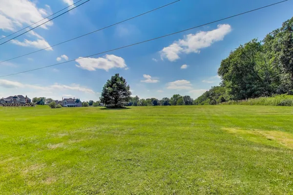 $1,250,000 | 273 Bridlewood Lane, Valparaiso, IN 46385